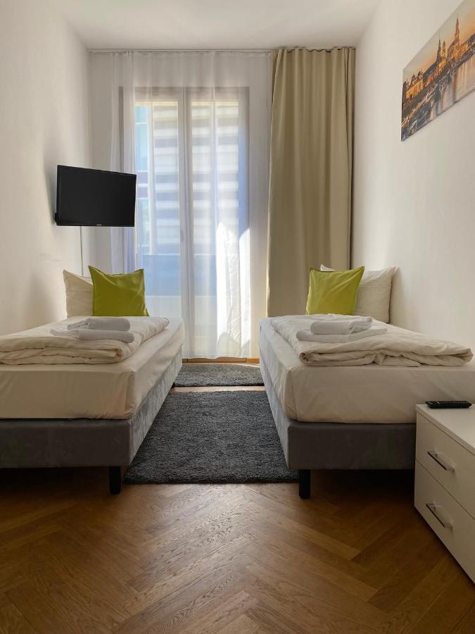 grosszügiges Apartment mit Blick zur Frauenkirche Dresde Exterior foto