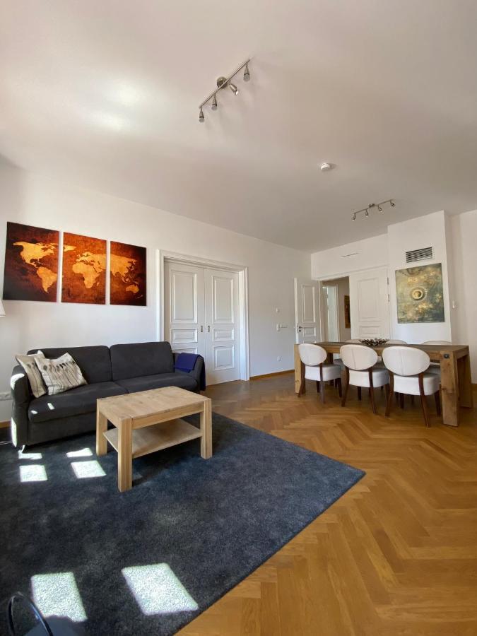 grosszügiges Apartment mit Blick zur Frauenkirche Dresde Exterior foto